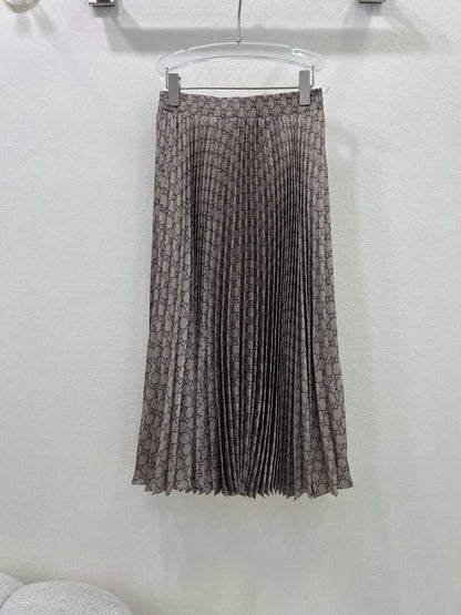 25 Early Spring New Arrival Classic Double Glogo Printed Pleated Long Pleated Skirt