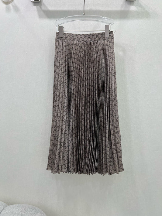 25 Early Spring New Arrival Classic Double Glogo Printed Pleated Long Pleated Skirt