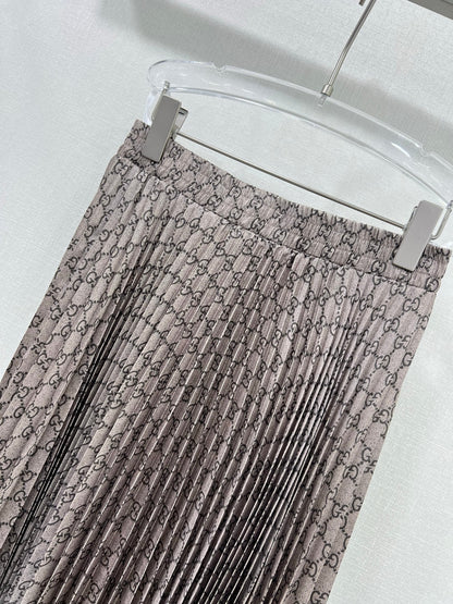 25 Early Spring New Arrival Classic Double Glogo Printed Pleated Long Pleated Skirt