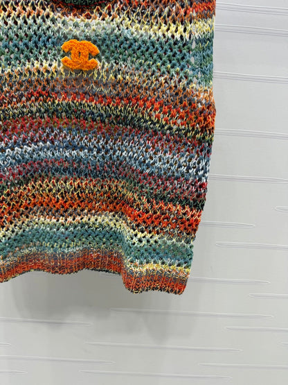 25 Gradient striped hollow knitted sleeveless vest