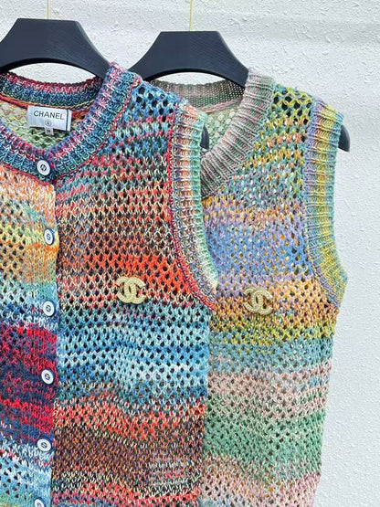 25  Round neck cardigan short sleeved shirt