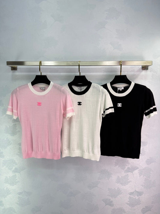 25  Round neck perspective knitted short sleeved shirt
