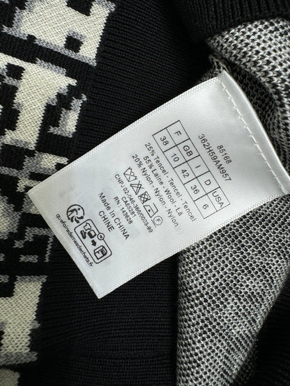 25  Jacquard Knitted Short Sleeve