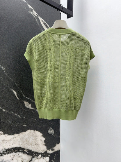 25  Jacquard hollow knitted top