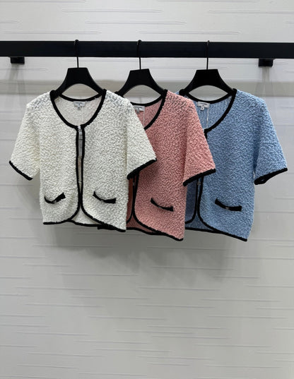 25  Particle velvet knitted short sleeved cardigan