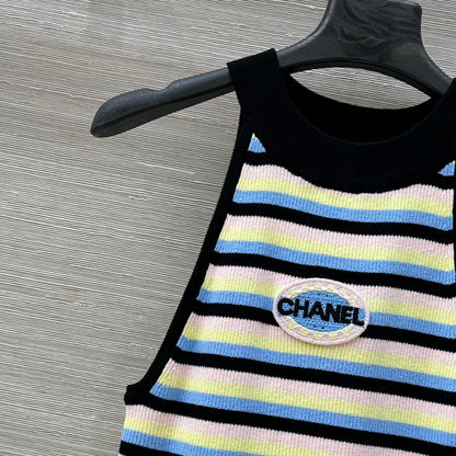25 Spring and Summer New Vest
