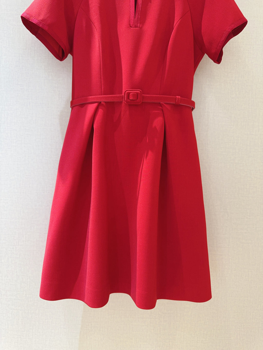 2025 new three-dimensional round neck raglan sleeve dress