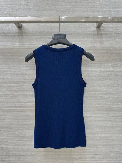 25 Spring and Summer New Vest