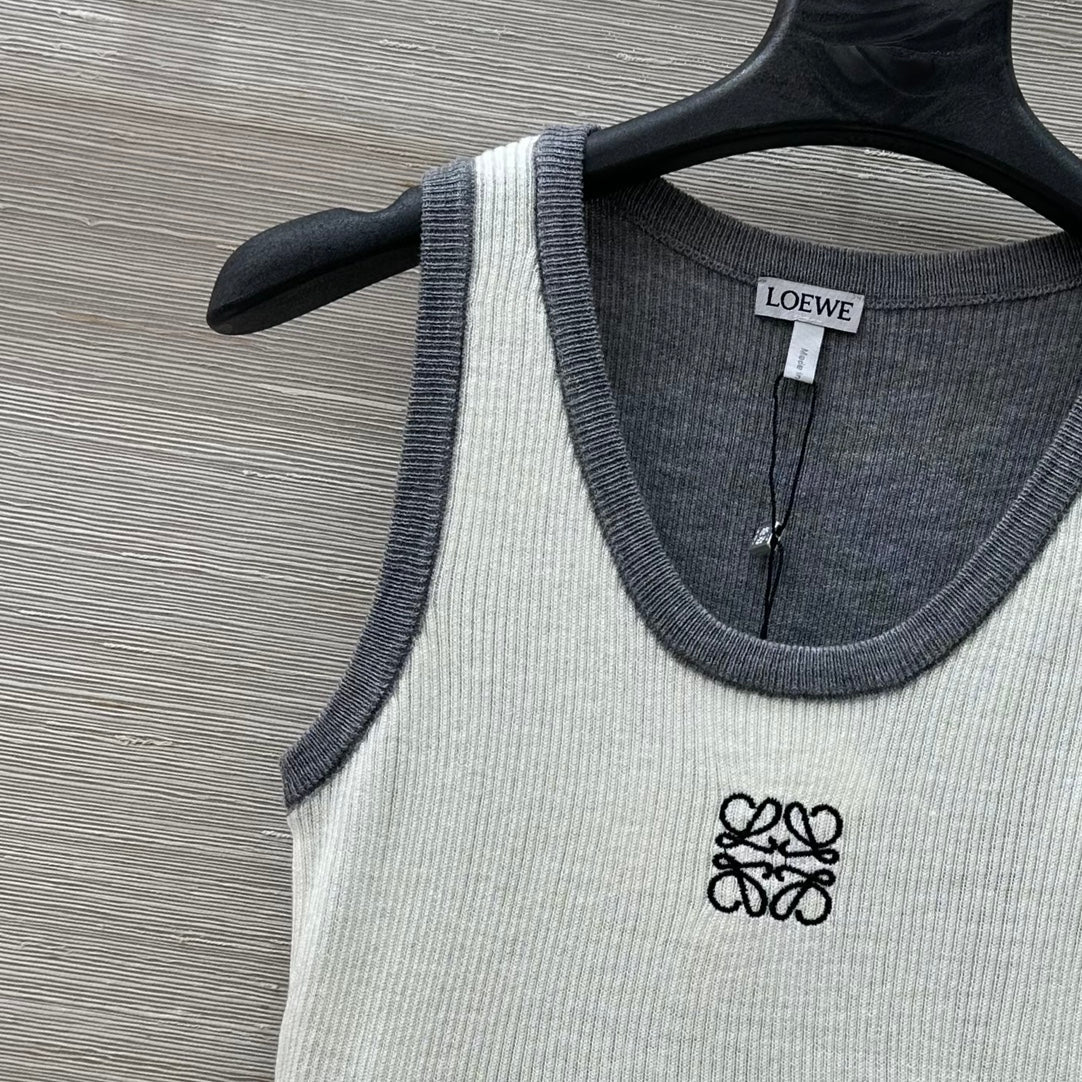 25 Spring and Summer New Vest