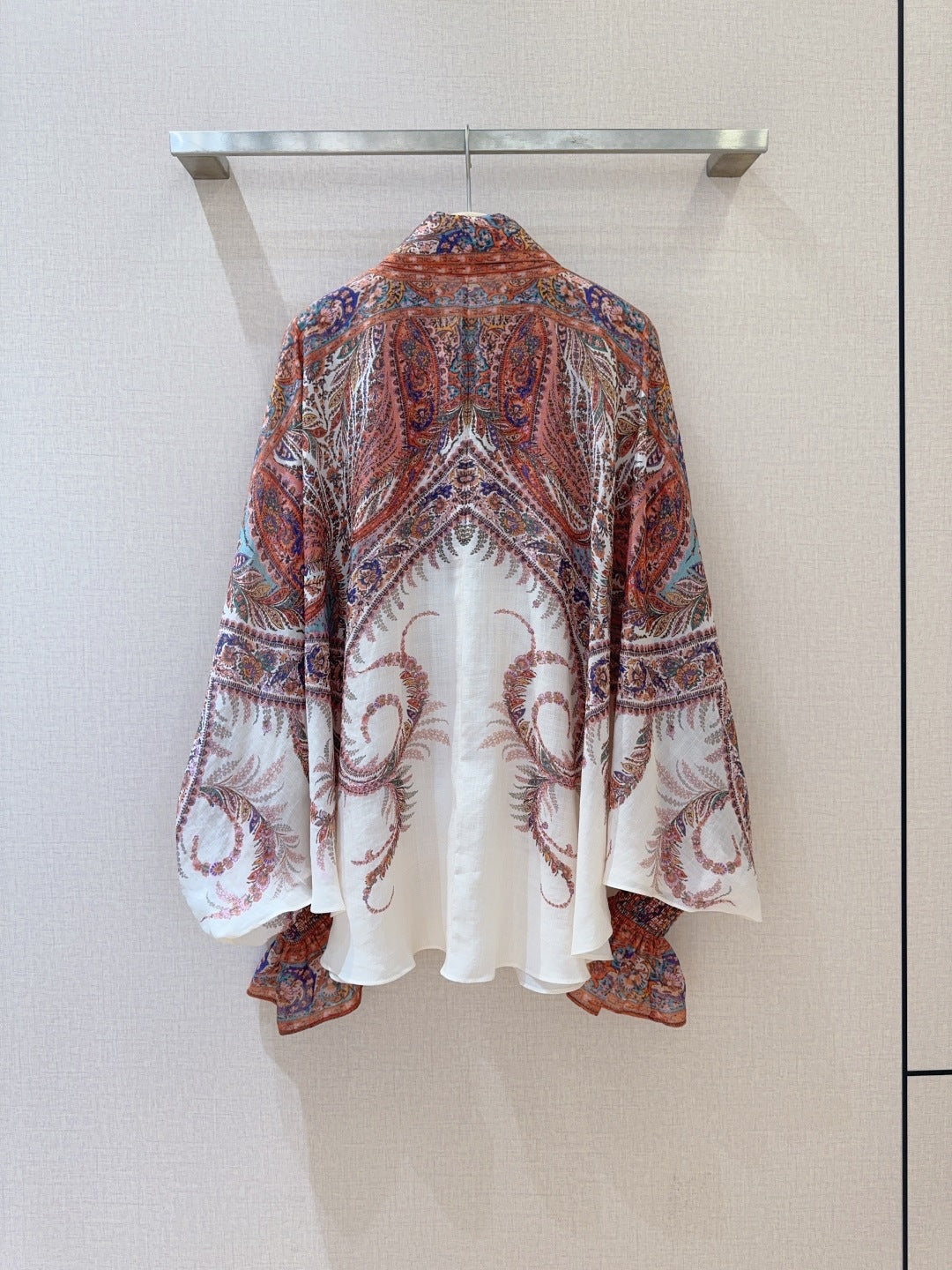 25 Summer New Arrivals Cream Paisley Pattern Tie Neck Long Sleeve Shirt