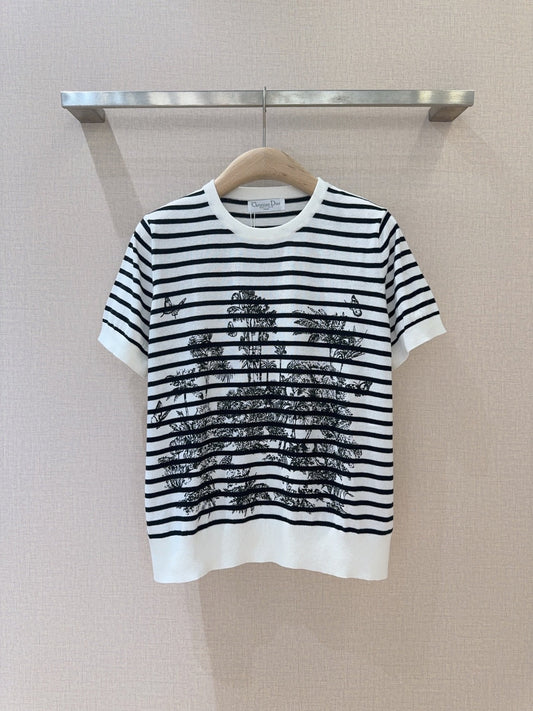 25 Spring and Summer New Round Neck Striped Print Short Sleeve