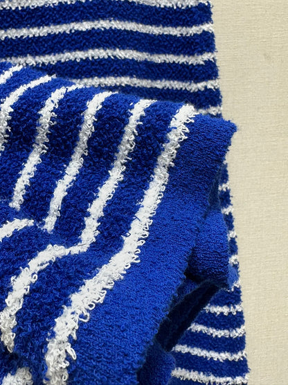 25 New Striped Knitted Short Sleeve Suit