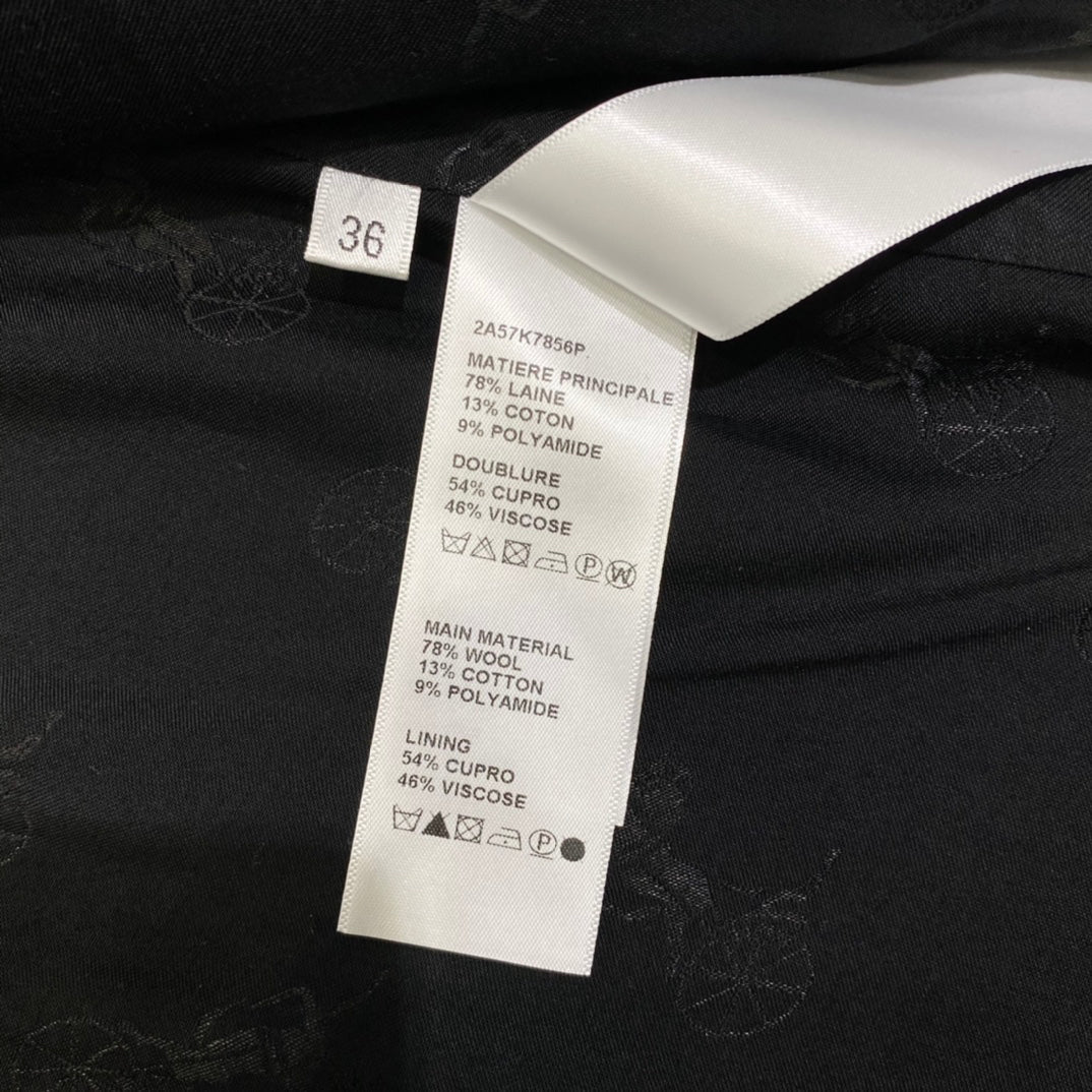 25 Spring and Summer New Wool Coat