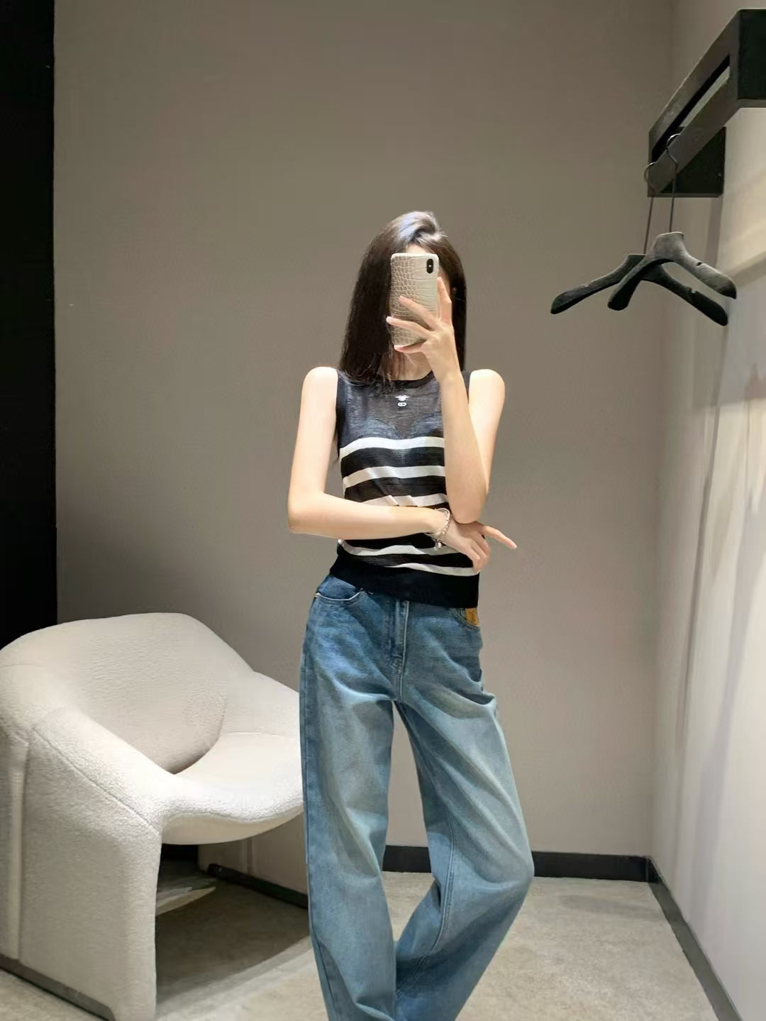 25SS Spring and Summer New Simple and Versatile Striped Knitted Hollow Vest