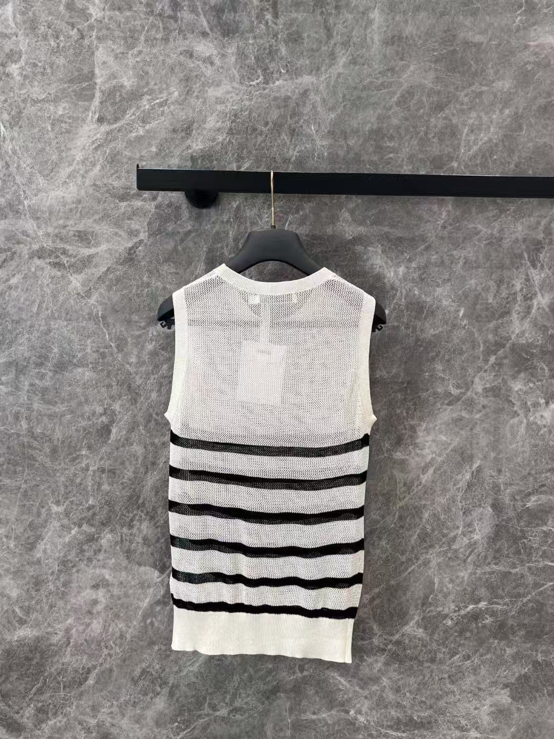 25SS Spring and Summer New Simple and Versatile Striped Knitted Hollow Vest