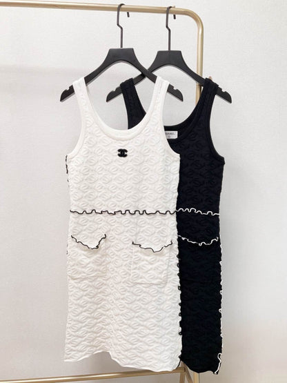 25 new summer sleeveless knitted dress