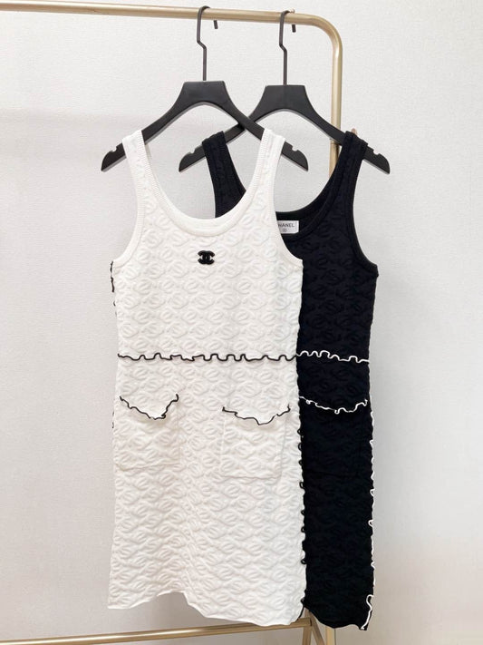 25 new summer sleeveless knitted dress