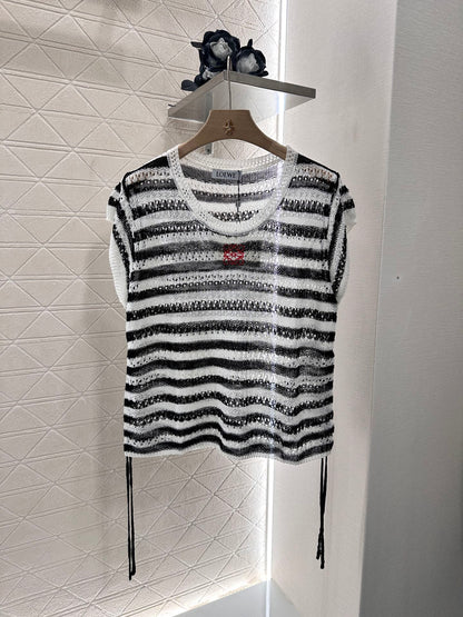 2025 Summer New Totem Embroidery Hollow Knitted Short Sleeves