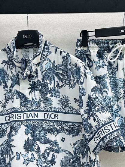 25Ss Spring and Summer latest jungle print casual suit with stand-up collar casual top + elastic waist shorts