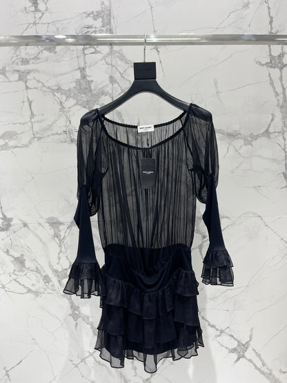 25 new pleated texture halter neck off-shoulder leg of lamb sleeves multi-layered ruffle dress