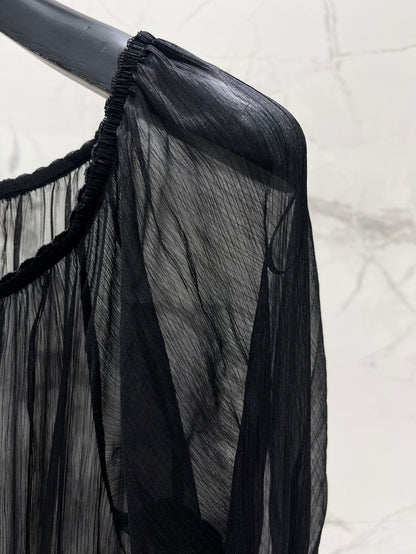 25 new pleated texture halter neck off-shoulder leg of lamb sleeves multi-layered ruffle dress