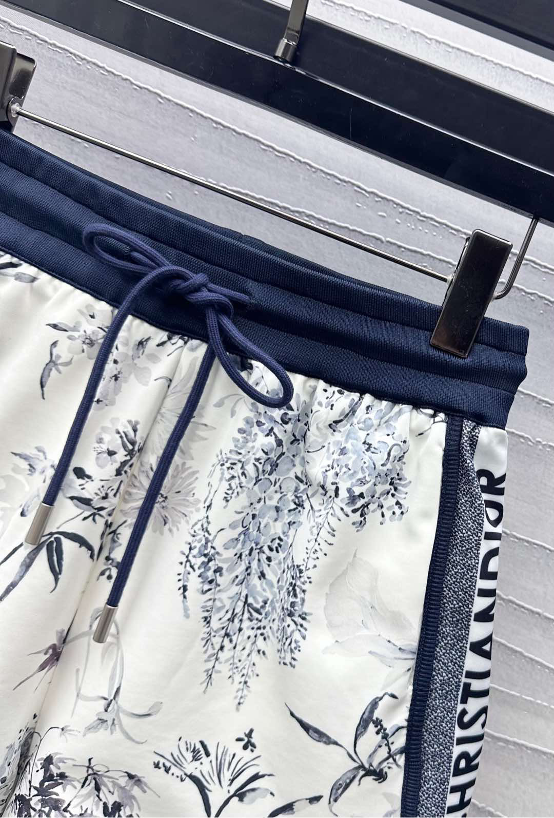 2025 New Arrivals Printed Short Sleeve Jacket + Same Style Shorts