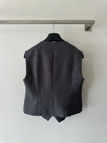 25 New Gray Suits for Summer