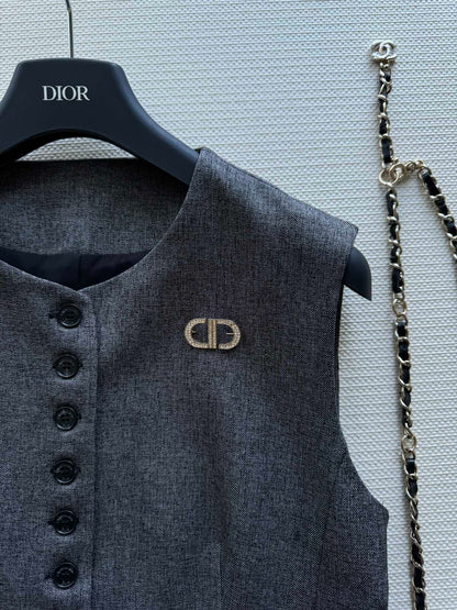 25 New Gray Suits for Summer