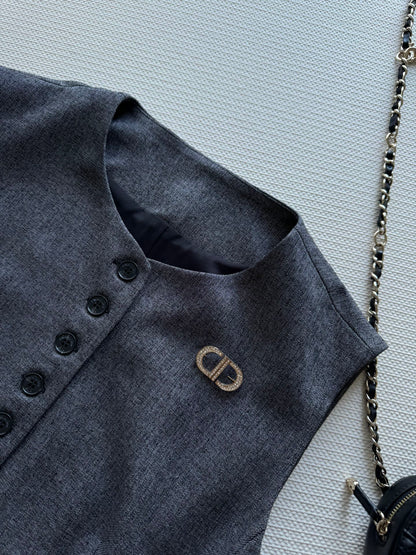 25 New Gray Suits for Summer