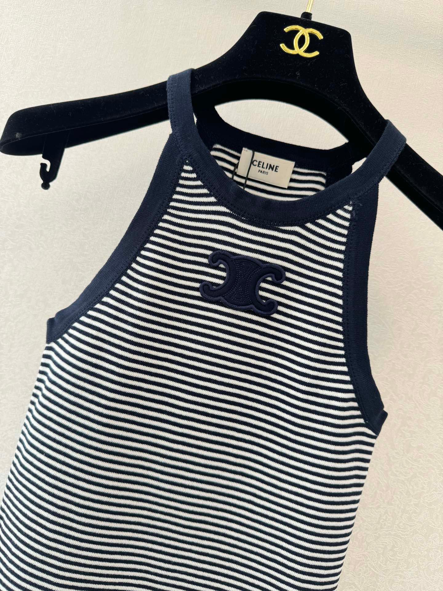 25 Summer New Striped Halter Vest