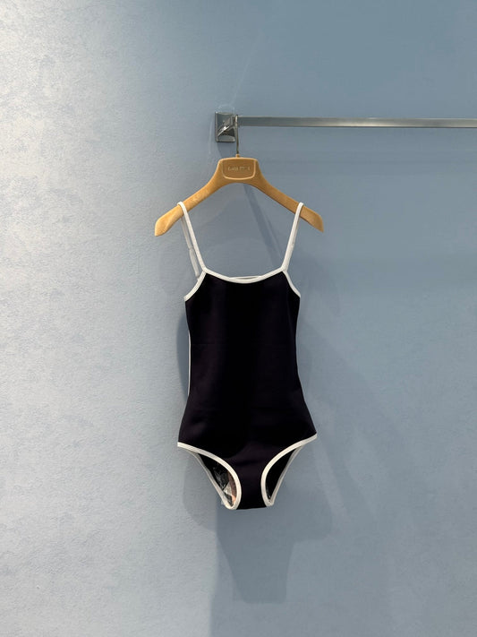 25 new summer contrast color one-piece swimsuit