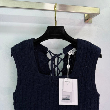 2025 Summer New Square Round Neck Lace-up Knitted Vest