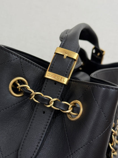 25A Small Tote Bag 36cm Black Calfskin