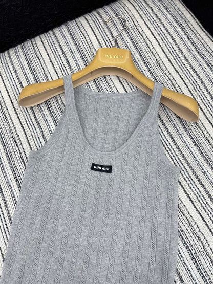 2025SS Spring and Summer New Round Neck Crochet Knitted Vest