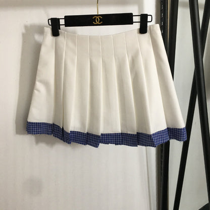 25 Summer new letter logo embroidered patch V-neck suit vest jacket + plaid splicing pleated short skirt suit