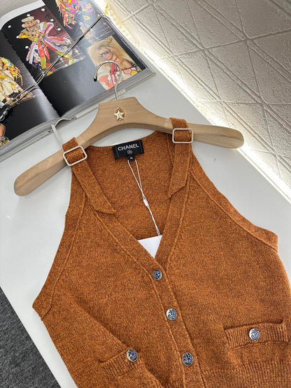 2025 new style new buckle knitted vest