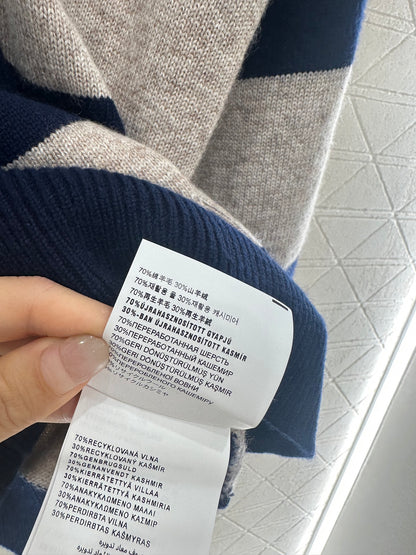 2025 Summer New Arrival Letter Striped Round Neck Sweater