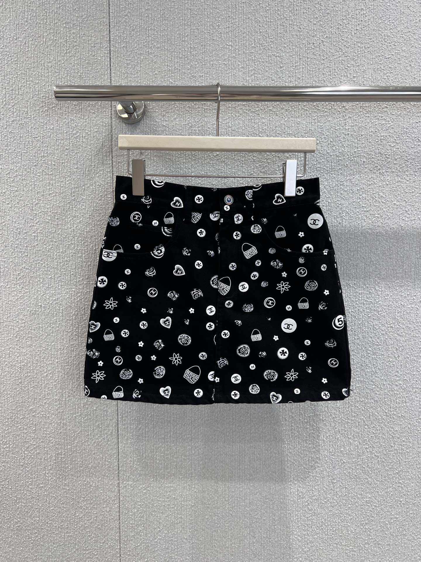 25Ss Spring and Summer New Style Printed Denim Tank Top + Short Skirt Set |