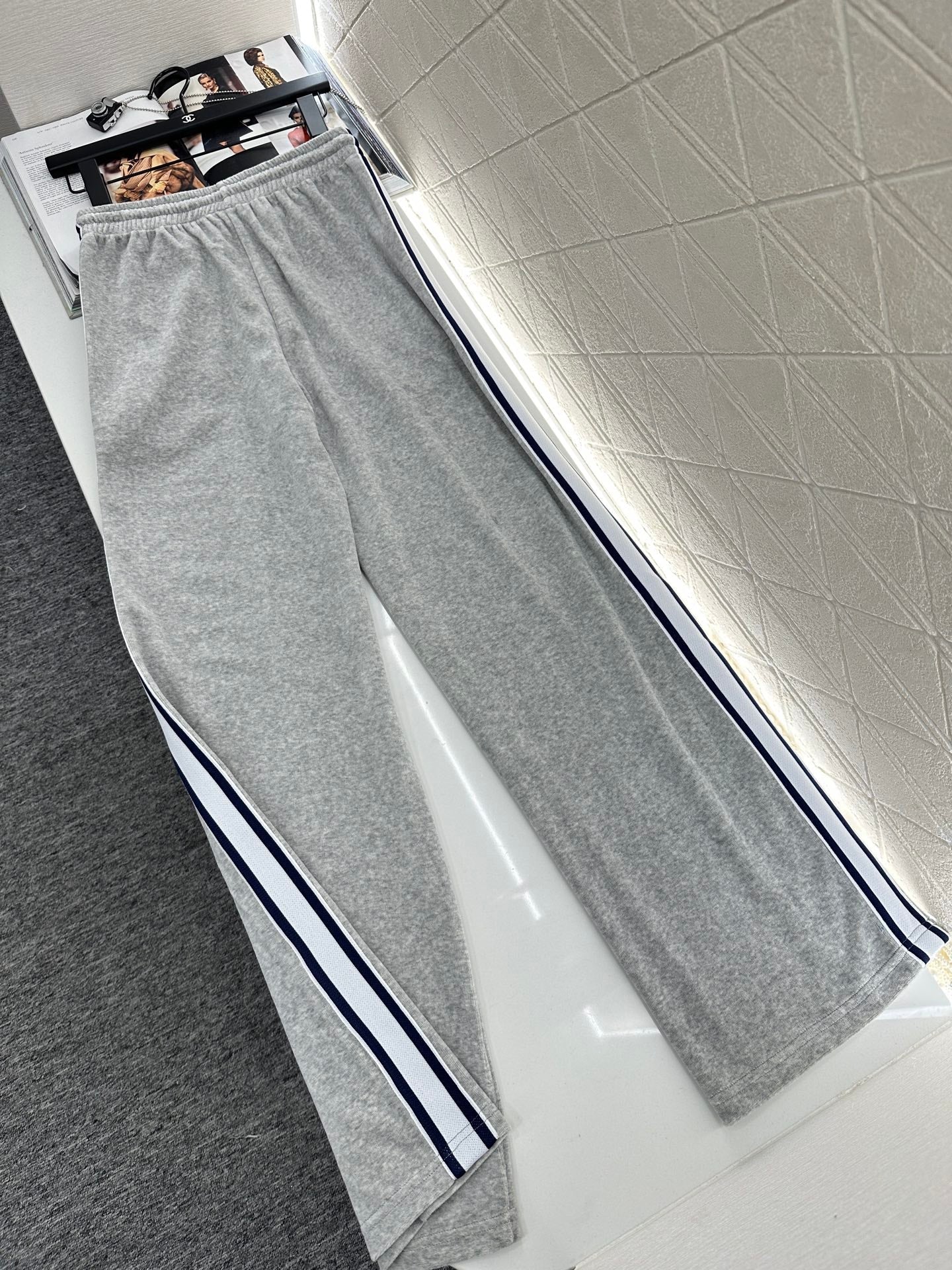 2025 Autumn New Zipper Jacket Trousers Set