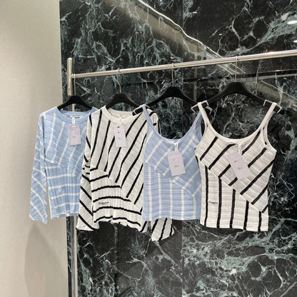 25 Early Autumn New Fake Two-piece Spliced Diagonal Striped Vest