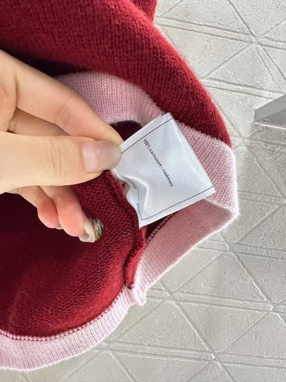 Pure wool color-ordered and dyed contrast-colored stitching skirt