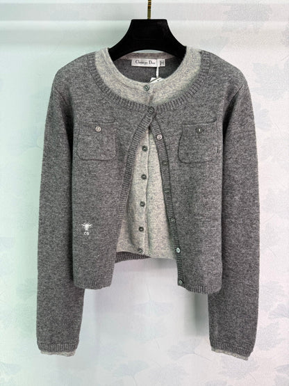 2025 Early Autumn New Round Neck Contrast Color Knitted Cardigan