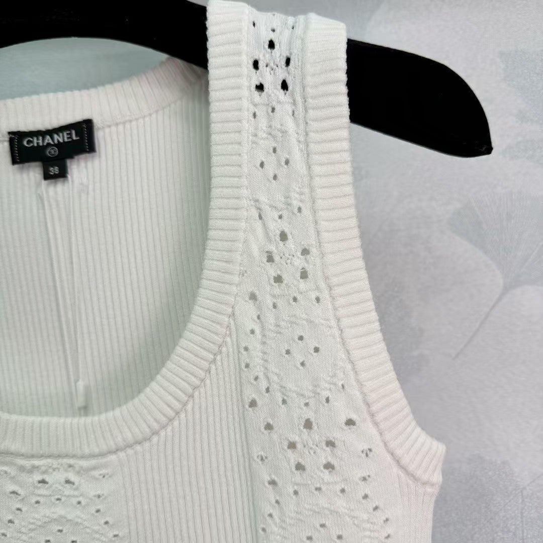 New hollow vest