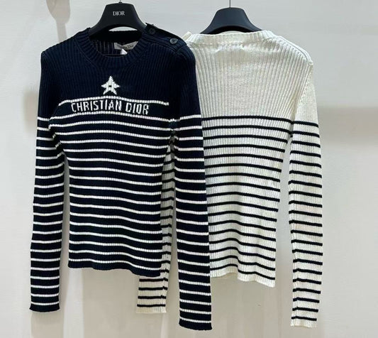 Five-pointed star jacquard striped knitted sweater
