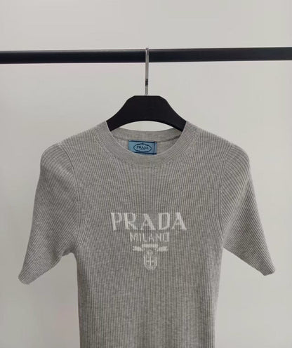 2025 Gold thread letter embroidery knitted short sleeved shirt