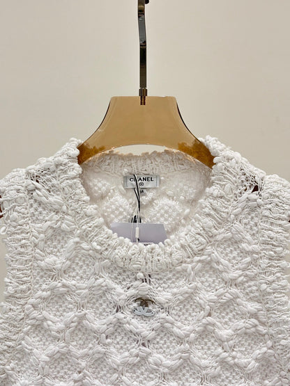 25 logo openwork pattern casual knit undershirt