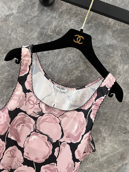 25 Medium Vintage Collection Black Pink Camellia Flower Print