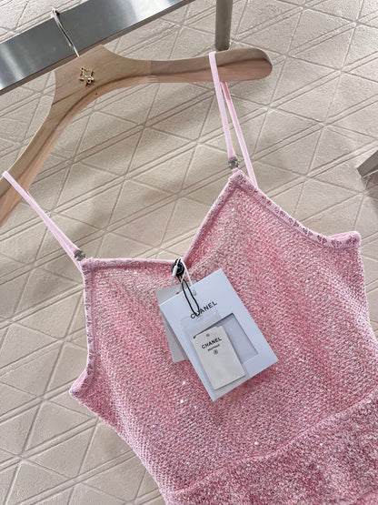 25 Sequined camisole knit undershirt
