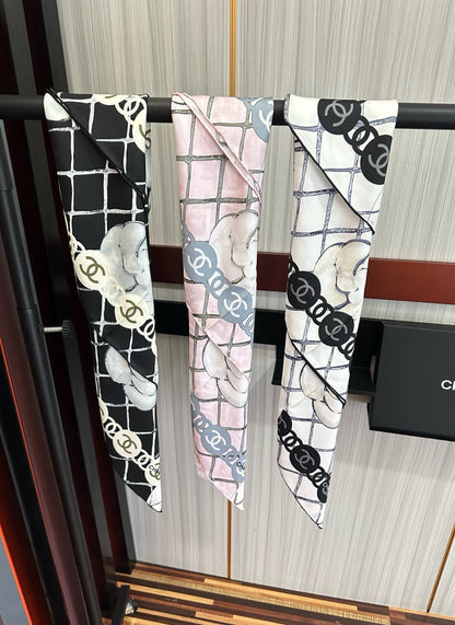 25 Camellia Series Tri-color Silk Scarf