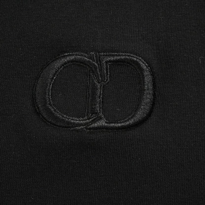 Solid color logo letter embroidered short-sleeved T-shirt
